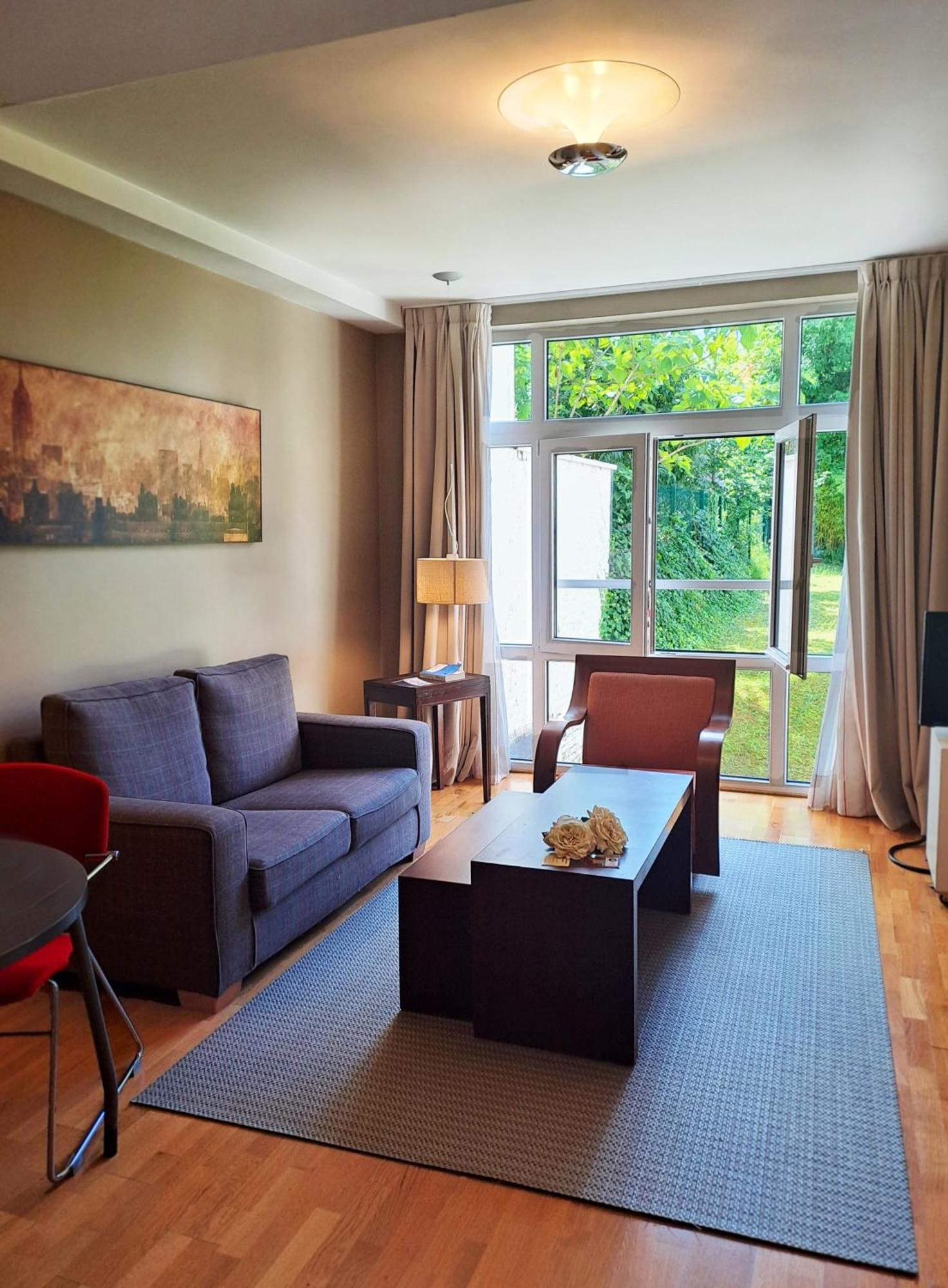 Mas Aparthotel Eu Brusel Exteriér fotografie