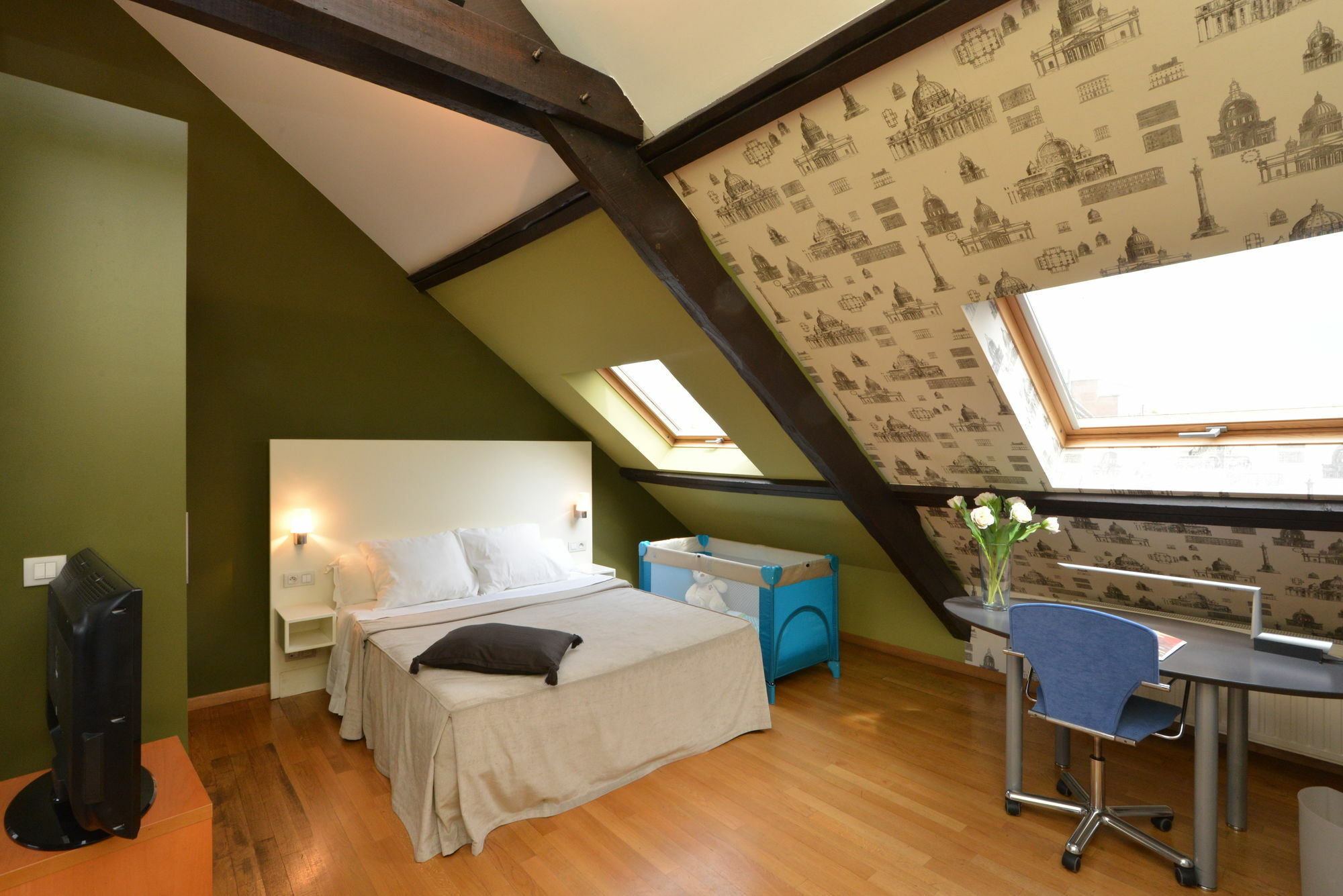 Mas Aparthotel Eu Brusel Exteriér fotografie